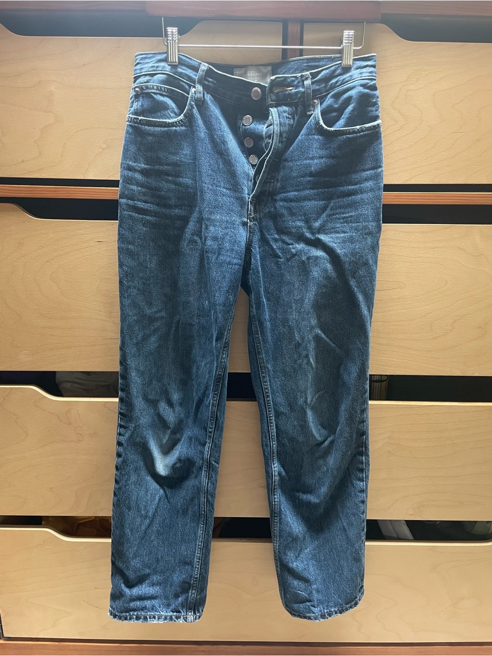 Everlane women’s ‘90s way high’ jean
